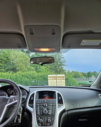 Opel Astra cena 24900 przebieg: 238000, rok produkcji 2014 z Krasnystaw małe 211